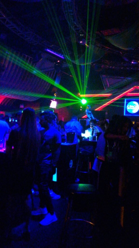 インサニティ,インサニティナイトクラブ,Insanity,Insanity Night club,タイ,バンコク,ディスコ,クラブ,ナイトクラブ,ナナ,アソーク,BTS,スクンビットソイ12,ソイカウボーイ,ナナプラザ,ダンス,ダンスクラブ