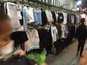 タイ旅行,バンコク旅行,服装,黒い服,黒いリボン,年末年始,2016年,2017年