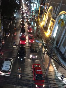 タイ,バンコク,タクシー,乗車拒否,メーター,使用,不使用,乗り方,運転手,旅行,観光,移動手段,行き方,目的地,方法