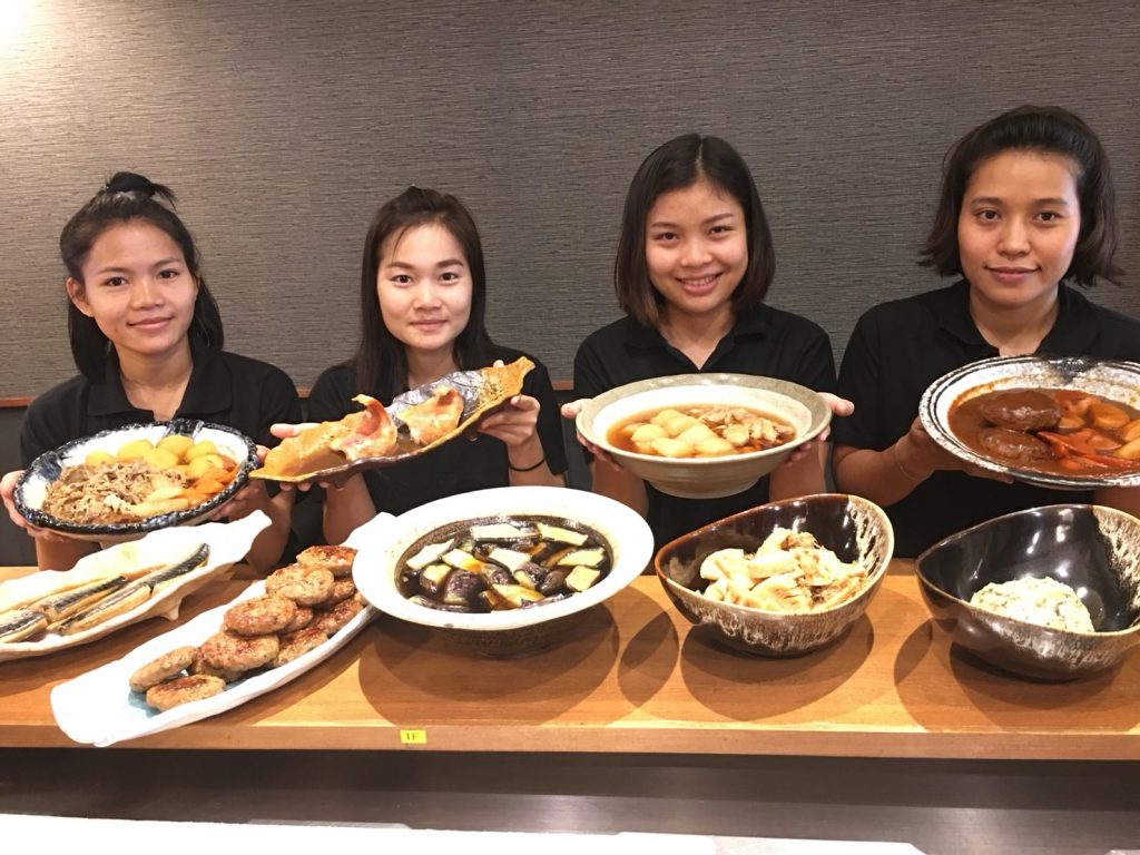 菜遊季,Saiyuki,バンコク,トンロー,日本料理,和食,居酒屋,おばんざい,鍋,てっちり,カニ,松茸,生カキ,定食,日本食