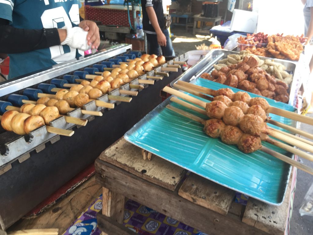 タイ,旅行,穴場,観光,水上マーケット,アンシラ,チョンブリ,シラチャ,海,市場,ローカル