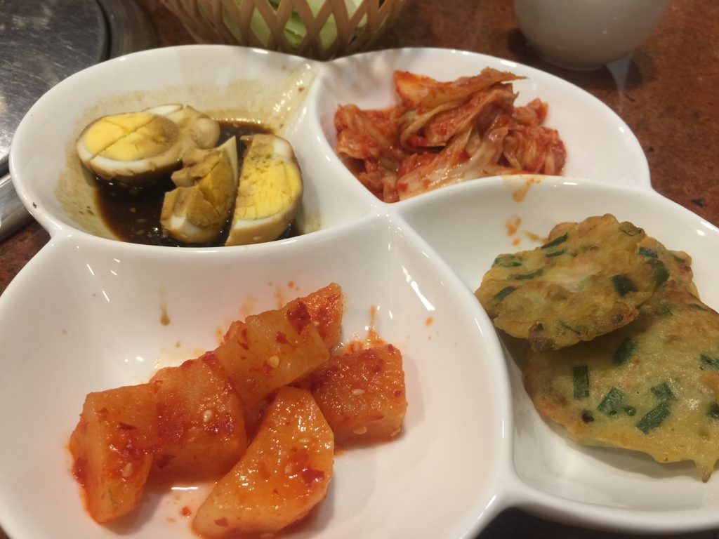 タイ,バンコク,スクンビットプラザ,スクンビット,アソーク,コリアンタウン,コリアンビル,焼肉,ニューハーフショー,韓国,観光,グルメ,Sukhumvit Plaza
