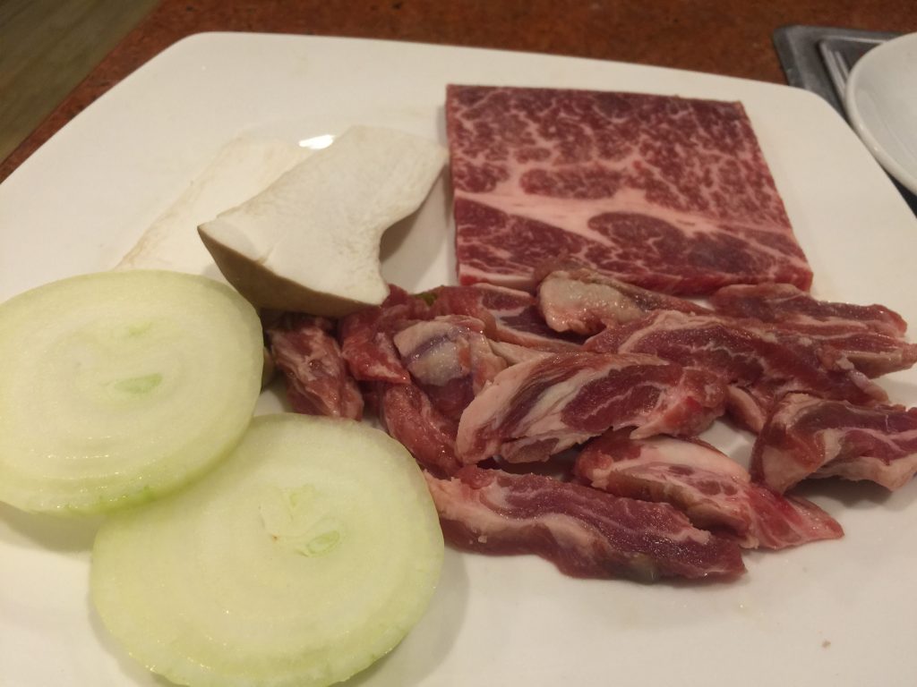 タイ,バンコク,スクンビットプラザ,スクンビット,アソーク,コリアンタウン,コリアンビル,焼肉,ニューハーフショー,韓国,観光,グルメ,Sukhumvit Plaza