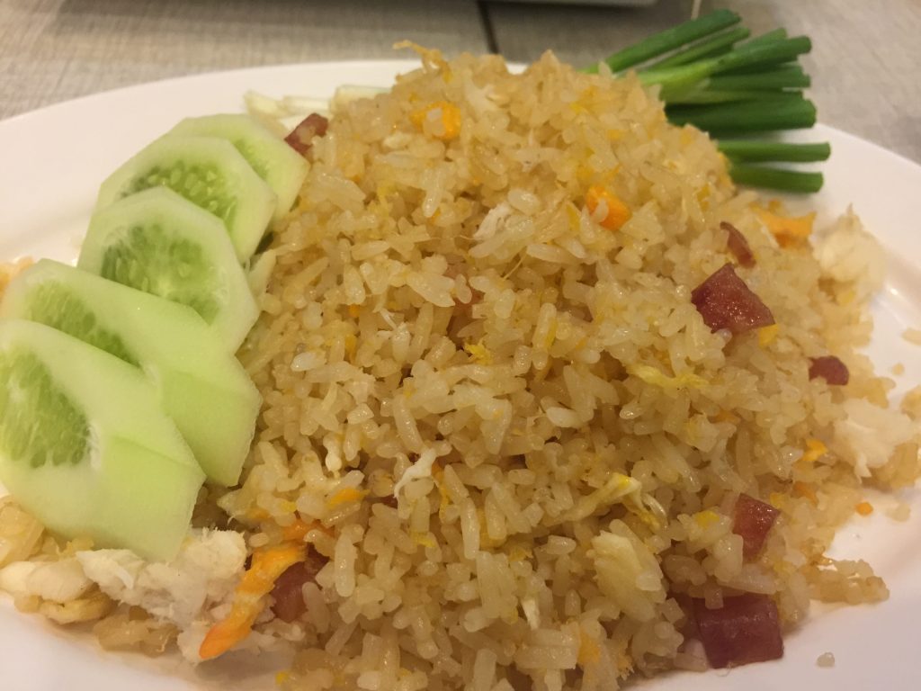 ソンブーン,ソンブーンシーフードレストラン,スラウォン通り,シーフード,タイ料理,グルメ,プーパッポンカリー,Somboon Seafood Restaurant Suriyawong,タニヤ,パッポン,おすすめ,おいしい,タイ,旅行,初心者