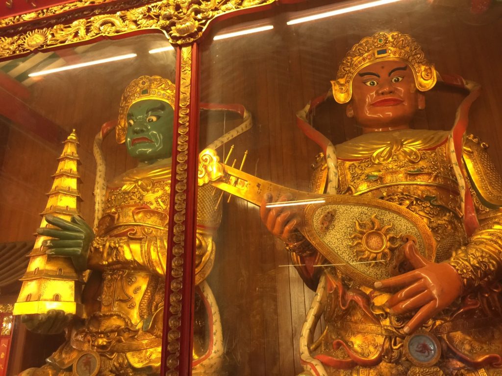 タイ,バンコク,パワースポット,お寺,寺院,宗教施設,ヤワラート,中華街,ワット・マンコン・カマラワート,龍蓮寺,行き方,説明,タイ語,住所,フアランポーン,Wat Mangkon Kamalawat,วัดมังกรกมลาวาส