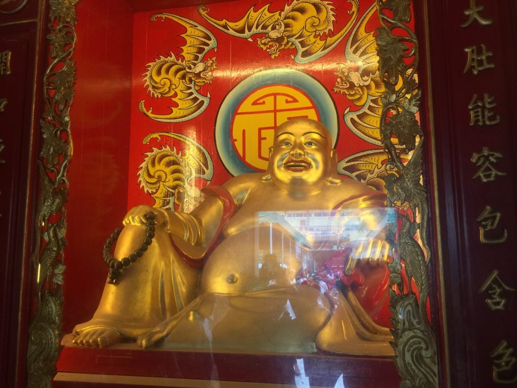タイ,バンコク,パワースポット,お寺,寺院,宗教施設,ヤワラート,中華街,ワット・マンコン・カマラワート,龍蓮寺,行き方,説明,タイ語,住所,フアランポーン,Wat Mangkon Kamalawat,วัดมังกรกมลาวาส