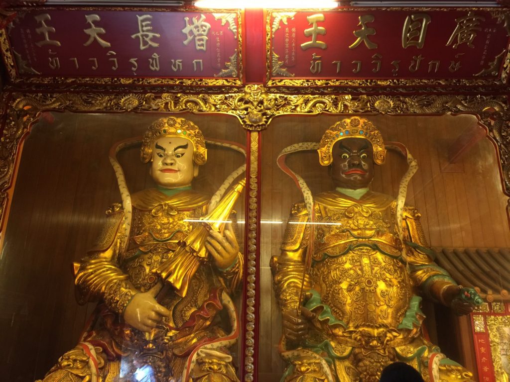 タイ,バンコク,パワースポット,お寺,寺院,宗教施設,ヤワラート,中華街,ワット・マンコン・カマラワート,龍蓮寺,行き方,説明,タイ語,住所,フアランポーン,Wat Mangkon Kamalawat,วัดมังกรกมลาวาส