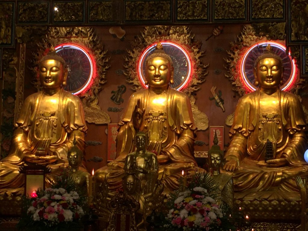 タイ,バンコク,パワースポット,お寺,寺院,宗教施設,ヤワラート,中華街,ワット・マンコン・カマラワート,龍蓮寺,行き方,説明,タイ語,住所,フアランポーン,Wat Mangkon Kamalawat,วัดมังกรกมลาวาส