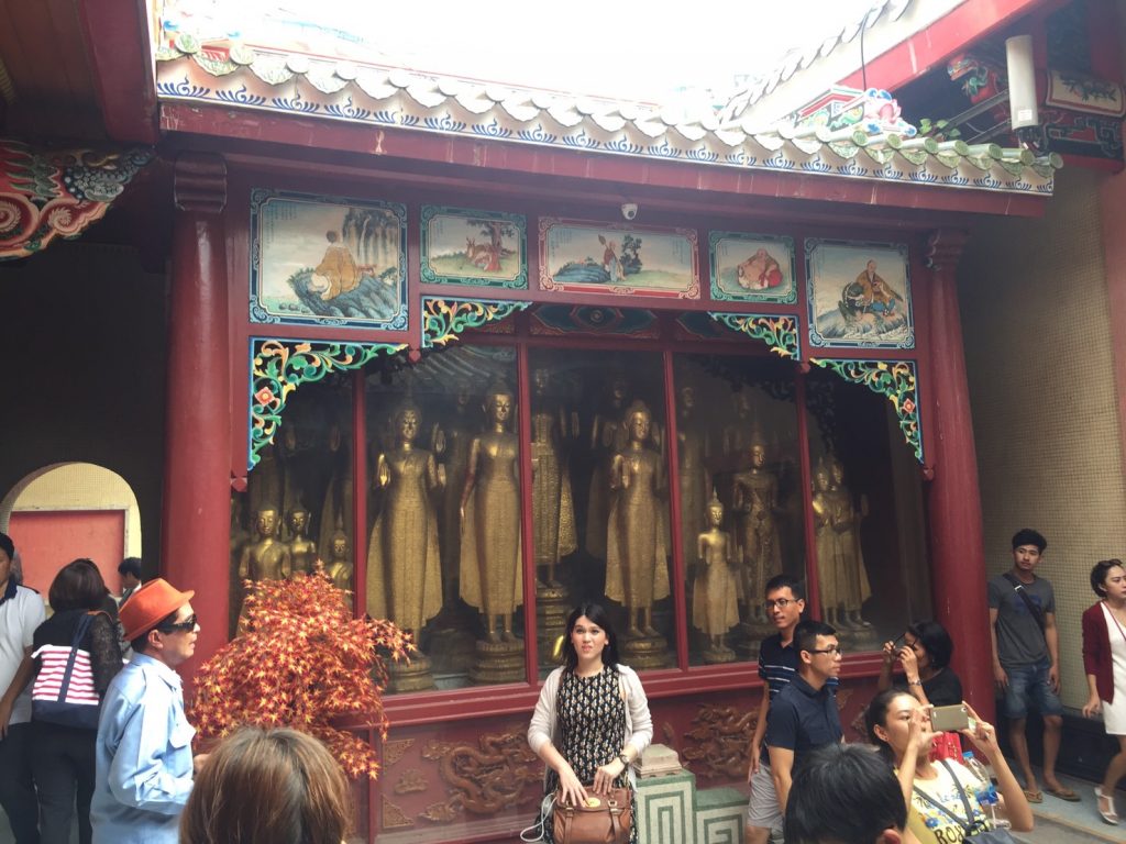 タイ,バンコク,パワースポット,お寺,寺院,宗教施設,ヤワラート,中華街,ワット・マンコン・カマラワート,龍蓮寺,行き方,説明,タイ語,住所,フアランポーン,Wat Mangkon Kamalawat,วัดมังกรกมลาวาส
