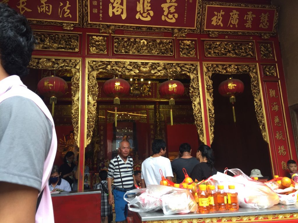 タイ,バンコク,パワースポット,お寺,寺院,宗教施設,ヤワラート,中華街,ワット・マンコン・カマラワート,龍蓮寺,行き方,説明,タイ語,住所,フアランポーン,Wat Mangkon Kamalawat,วัดมังกรกมลาวาส
