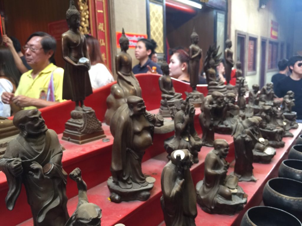 タイ,バンコク,パワースポット,お寺,寺院,宗教施設,ヤワラート,中華街,ワット・マンコン・カマラワート,龍蓮寺,行き方,説明,タイ語,住所,フアランポーン,Wat Mangkon Kamalawat,วัดมังกรกมลาวาส