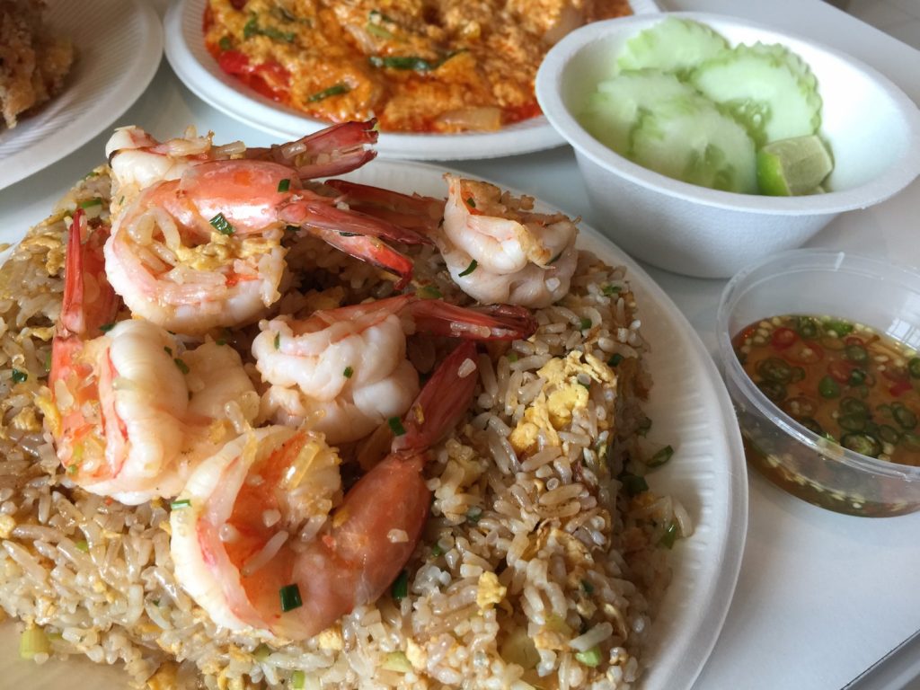 シーフードエクスプレス,Seafood Express,The Seafood Express Delivery,タイ,バンコク,出前,デリバリー,宅配,シーフード,タイ料理,プーパッポンカリー,エビ,カニ,貝,カオパッド,焼き飯,おいしい,おすすめ,facebbok,Line,インターネット,オンライン