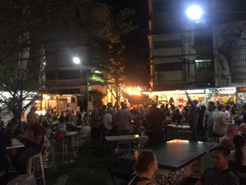 W Market,バンコク,おすすめ,ビアガーデン,プラカノン,プラカノン広場,おいしい,ビアホール,屋外,レストラン,スクンビット,W District