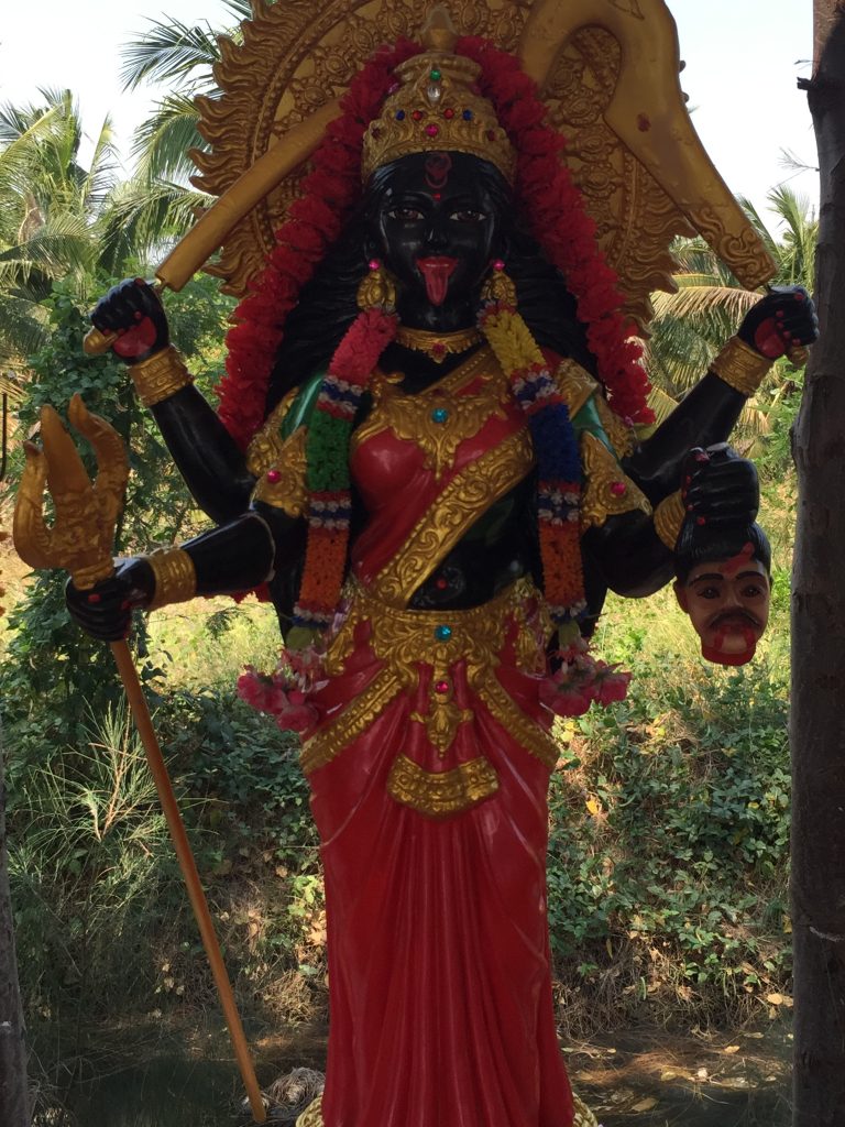 Wat Saman Rattanaram,ワット・サマン・ラタナラム,ワットサマン,ピンクガネーシャ,神様,パワースポット,関聖帝君,観音菩薩,ブラフマー,ゴールデンロック