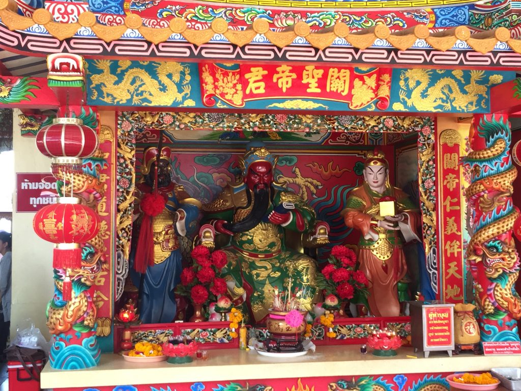 Wat Saman Rattanaram,ワット・サマン・ラタナラム,ワットサマン,ピンクガネーシャ,神様,パワースポット,関聖帝君,観音菩薩,ブラフマー,ゴールデンロック