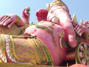 ピンクガネーシャ,ワットサマン,巨大,タイ,バンコク,旅行,観光,家族連れ,パワースポット,楽しい,おすすめ,テーマパーク,遊園地,Wat Saman Rattanaram,Pink Ganesha,วัดสมานรัตนาราม