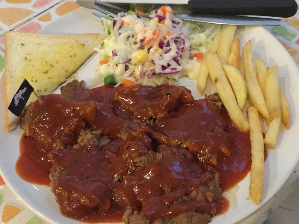 MUMYEN & STEAK,バンコク,郊外,激安,グルメ,ステーキ,ウドムスック,オンヌット,チャルムプラキアット ラチャカム通り,ローカルすぎて伝わらない(かもしれない)グルメ情報,安い,おいしい,おすすめ