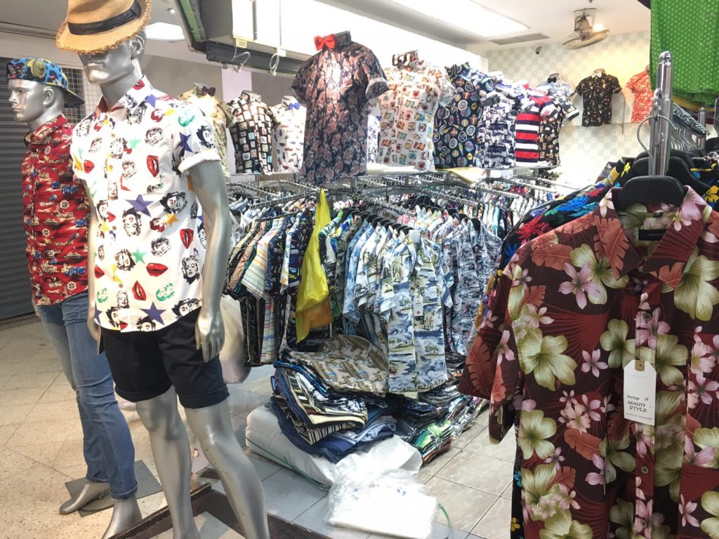 Indra Square,タイ,バンコク,インドラスクエア,行き方,説明,住所,観光,買い物,ショッピング