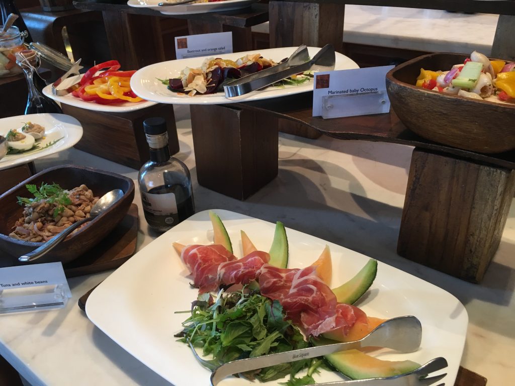 アソーク,Asoke,イタリアン,ランチ,ディナー,Attico,アッティコ,行き方,説明,住所