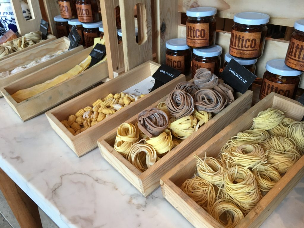アソーク,Asoke,イタリアン,ランチ,ディナー,Attico,アッティコ,行き方,説明,住所