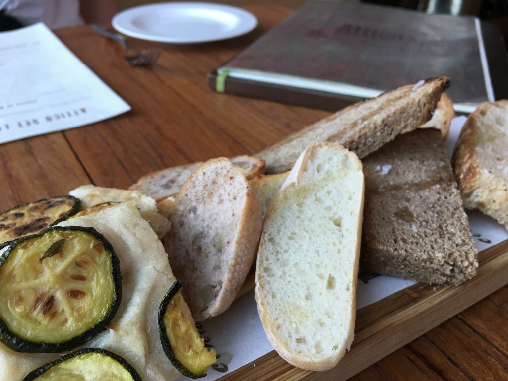 アソーク,Asoke,イタリアン,ランチ,ディナー,Attico,アッティコ,行き方,説明,住所