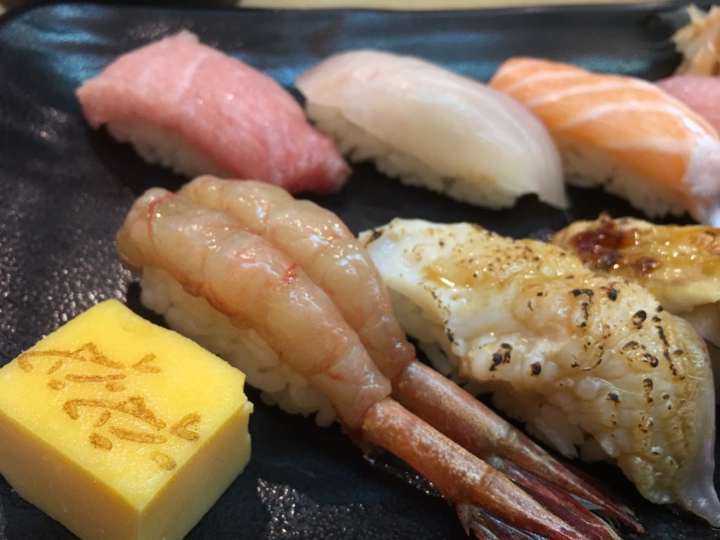 寿司,すし,小松,こまつ,チットロム,セントラルワールド,伊勢丹,バンコク,タイ,和食,日本料理