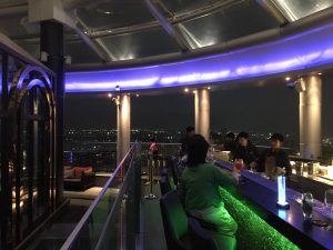 タイ,バンコク,バー,ルーフトップバー,プラカノン,Rooftop Bar,Cielo Sky Bar & Restaurant,シエロ スカイ バー&レストラン,屋上,スクンビット,行き方,住所