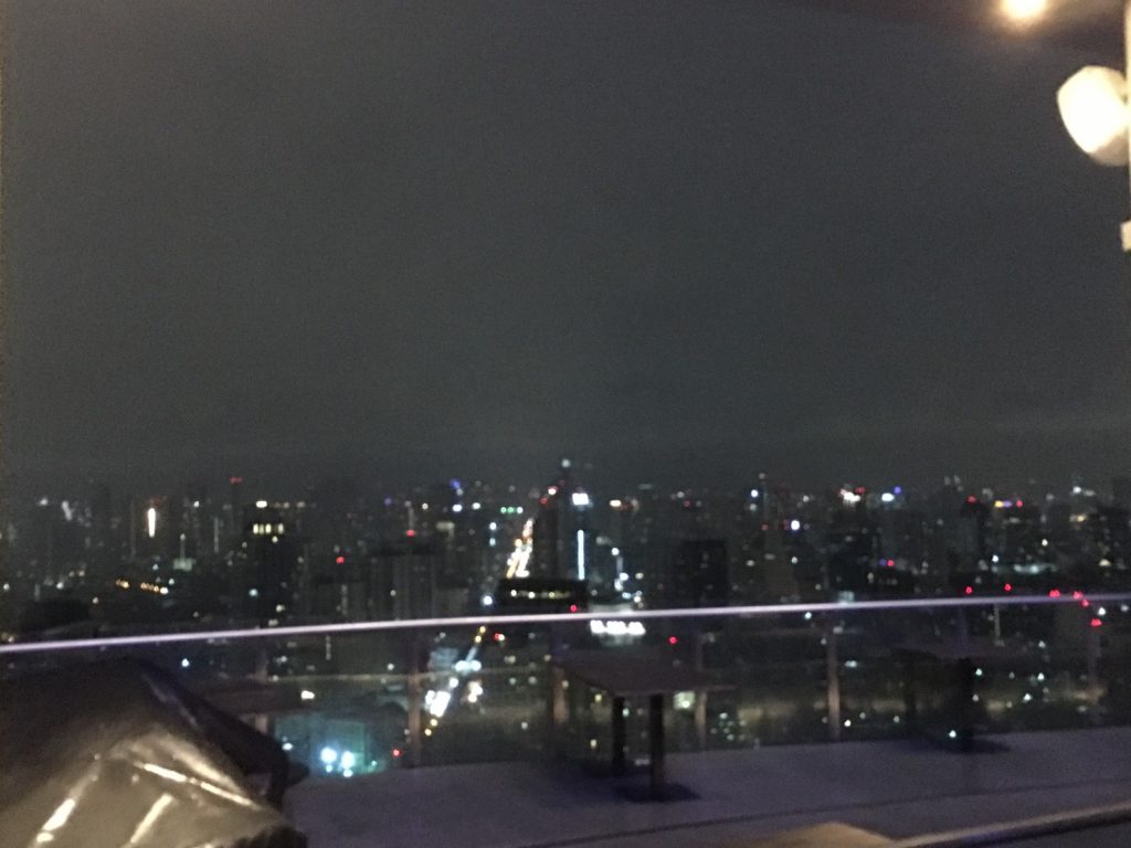 タイ,バンコク,バー,ルーフトップバー,プラカノン,Rooftop Bar,Cielo Sky Bar & Restaurant,シエロ スカイ バー&レストラン,屋上,スクンビット,行き方,住所