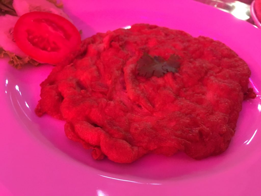 V8 Dinner,ナナ駅,NaNa,スクンビットソイ11,インサニティ,Insanity,アメリカンダイナー,バー,レストラン
