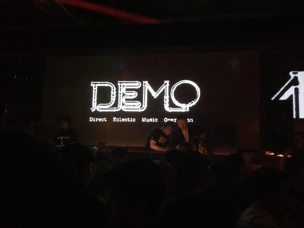 タイ,バンコク,クラブ,ディスコ,デモ,トンロー,エカマイ,DEMO,行き方,説明,地図,ハイソ,富裕層