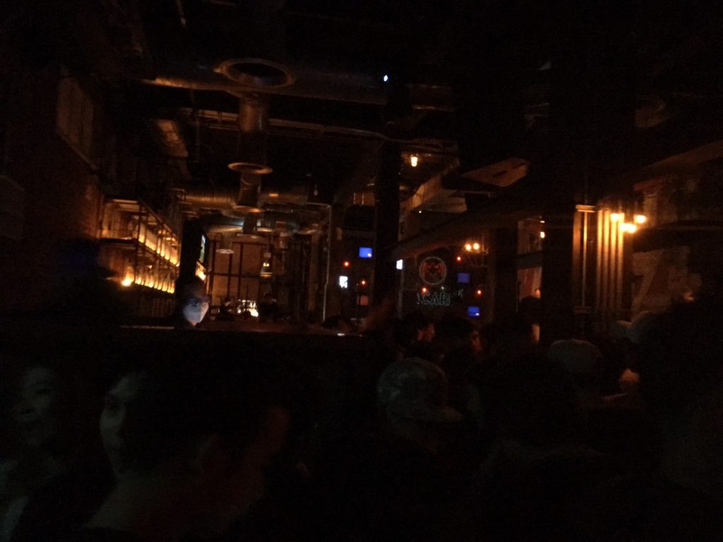 タイ,バンコク,クラブ,ディスコ,デモ,トンロー,エカマイ,DEMO,行き方,説明,地図,ハイソ,富裕層
