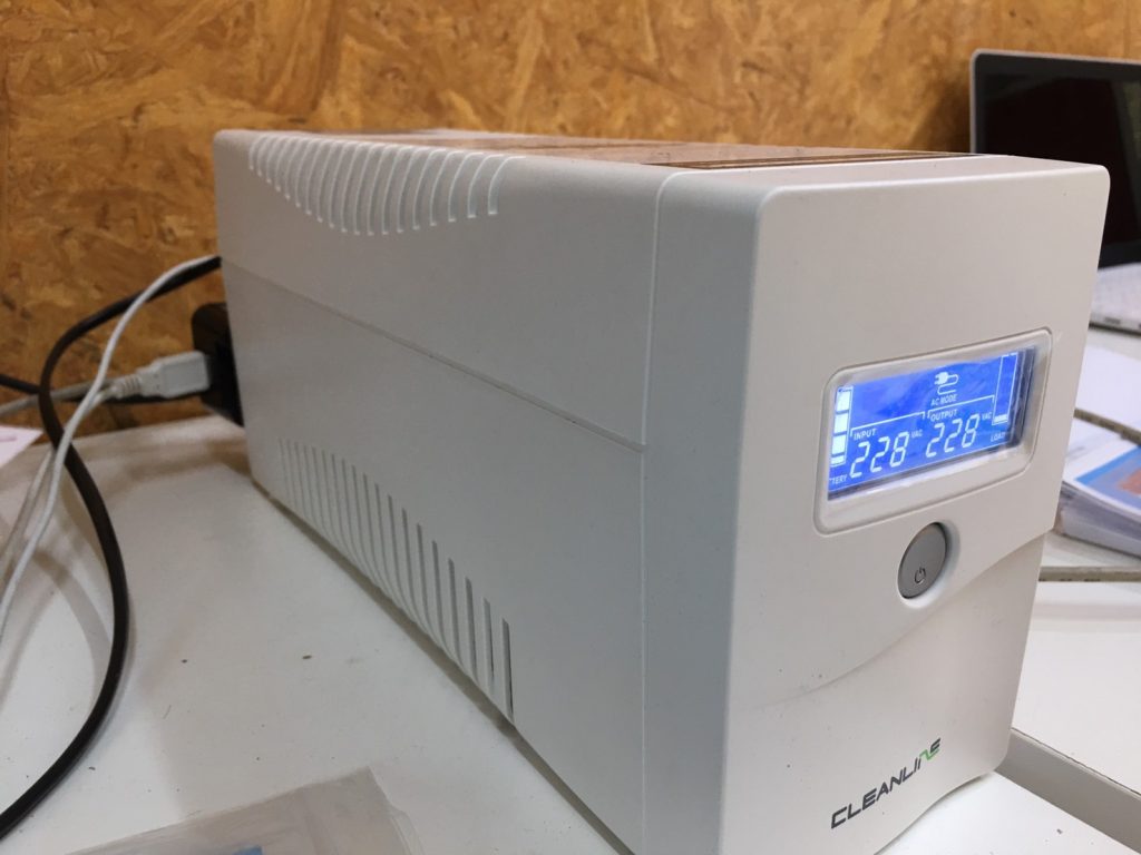タイ,バンコク,海外,生活,停電,UPS,無停電電源装置,使い方,故障,雷