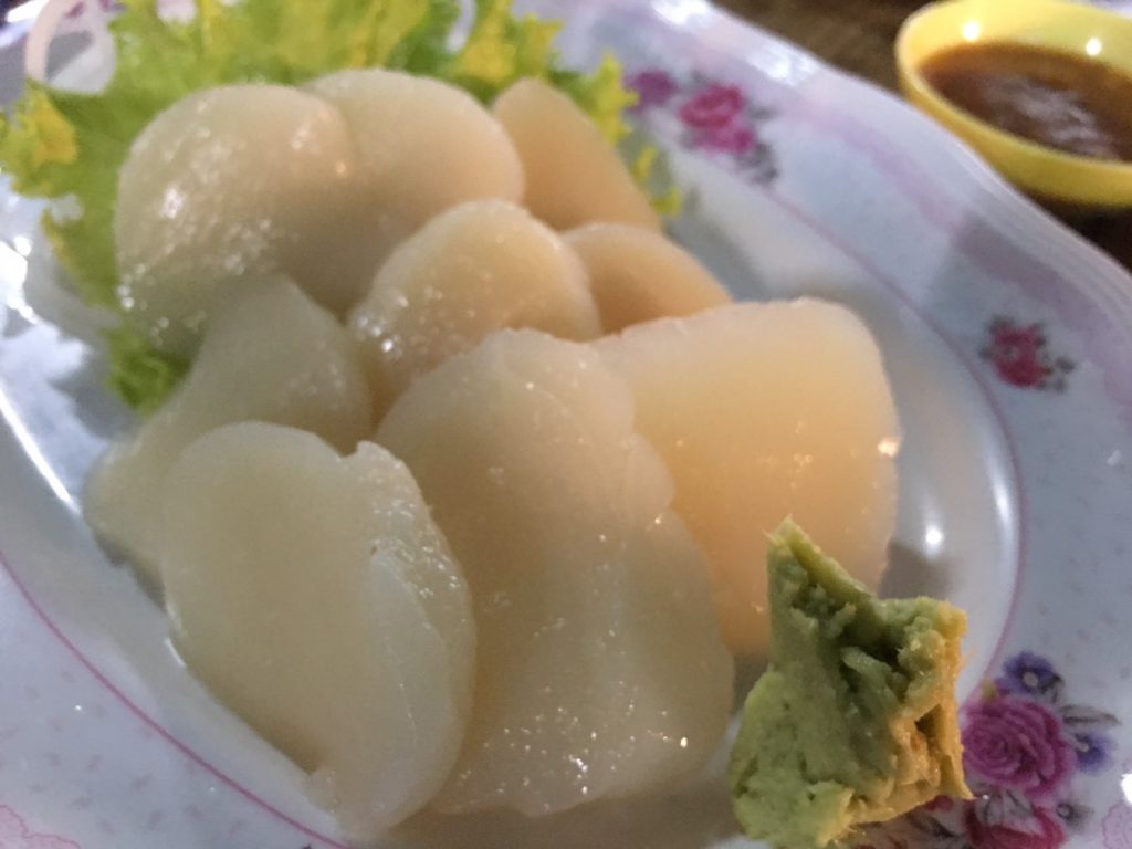 タイ,バンコク,タイ料理,イサーン料理,生レバー,ユッケ,牛刺身,プラカノン,名もなき屋台,ローカル屋台,ソイプリディー43