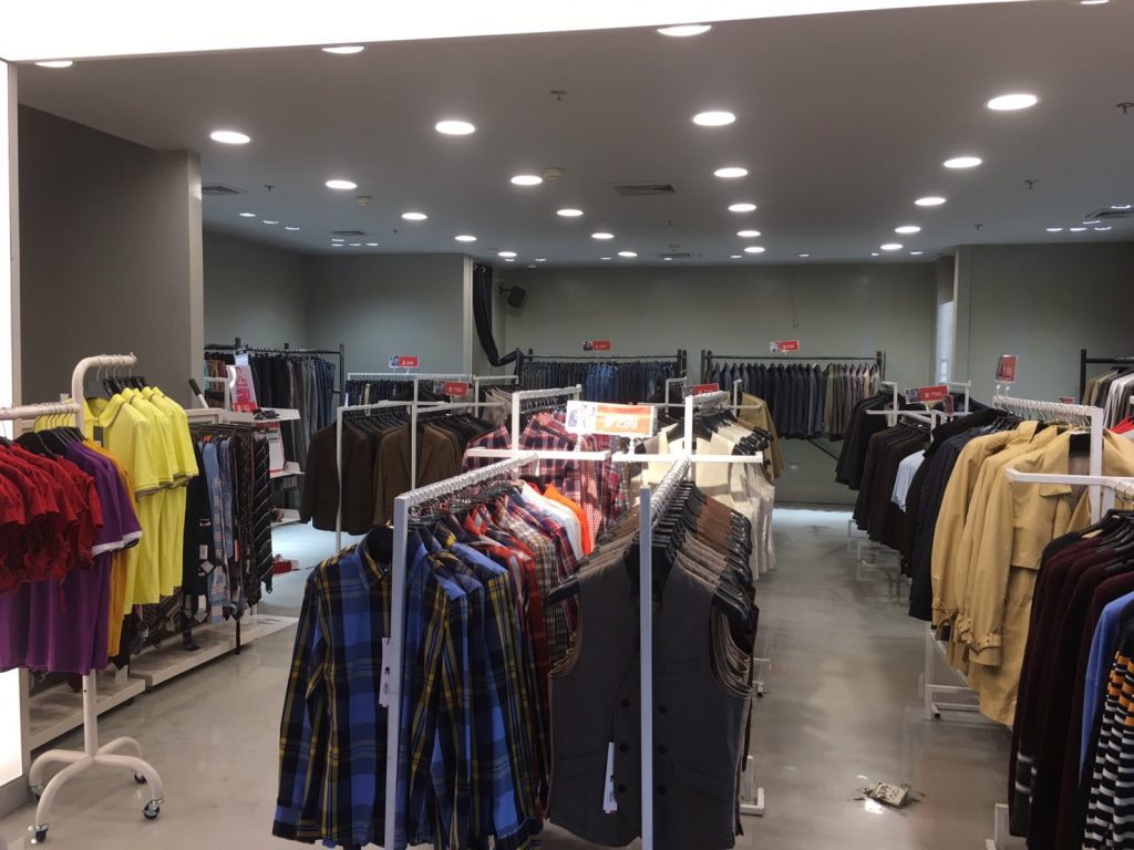 アウトレット,ショッピング,買い物,タイ,バンコク,ブランド,The K Fashion Outlet,有名