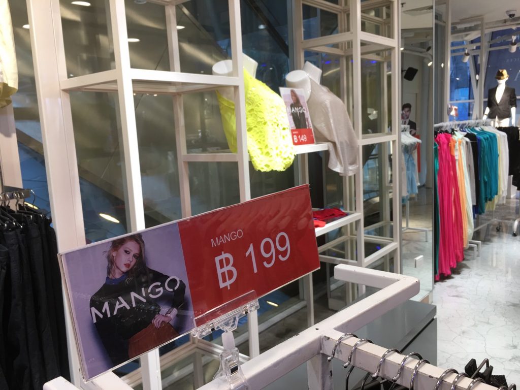 アウトレット,ショッピング,買い物,タイ,バンコク,ブランド,The K Fashion Outlet,有名