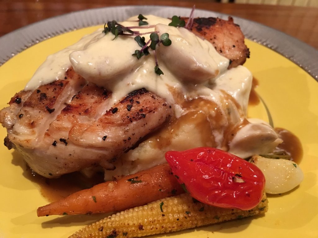 タイ,ハイドアウト,HIDE OUT,バンコク,トンロー,ラマ4,ステーキ,イタリアン,ピザ,パスタ,バー,Bar,Steak,ビストロ,安い,おすすめ