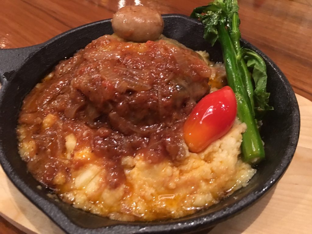 タイ,ハイドアウト,HIDE OUT,バンコク,トンロー,ラマ4,ステーキ,イタリアン,ピザ,パスタ,バー,Bar,Steak,ビストロ,安い,おすすめ