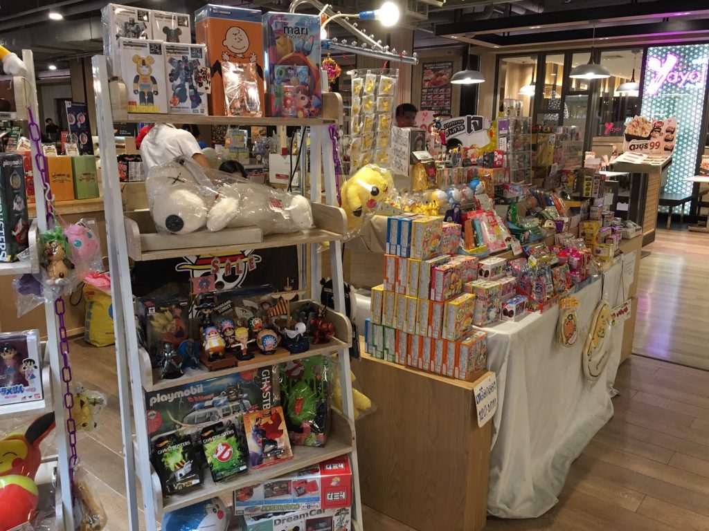 The Street Ratchada,ザ ストリート ラチャダー,Thailand Cultural Centre,タイランドカルチャーセンター駅,ラチャダーピセーク,Rachadapisek Road,行き方,説明,住所