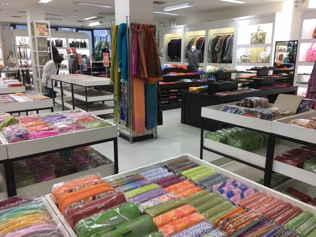 タイ,バンコク,旅行,お土産,おすすめ,バンチャック駅,ジムトンプソン,ジムトンプソン アウトレット,Jim Thompson factory outlet,行き方,説明,住所,Jim Thompson