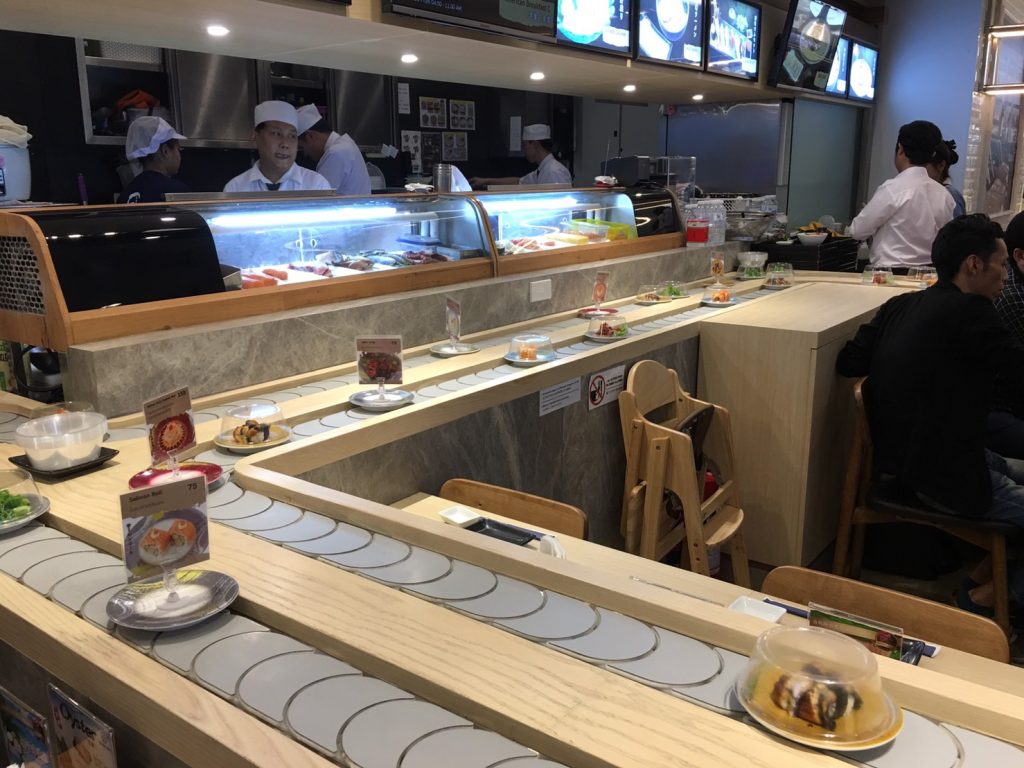 スワンナプーム空港,回転ずし,寿司,でん,グルメ,日本料理,和食,Sushi Den,Suvarnabhumi Airport
