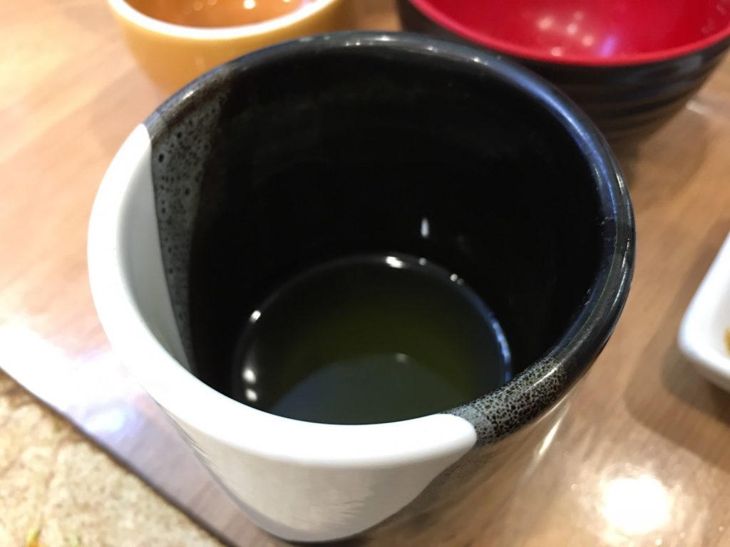 スワンナプーム空港,回転ずし,寿司,でん,グルメ,日本料理,和食,Sushi Den,Suvarnabhumi Airport