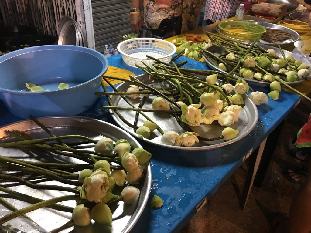 タイ,バンコク,オンヌット駅,住所,行き方,説明,ワット・マハーブット,Wat Maha Bodhi,วัดมหาบุศย์,地図