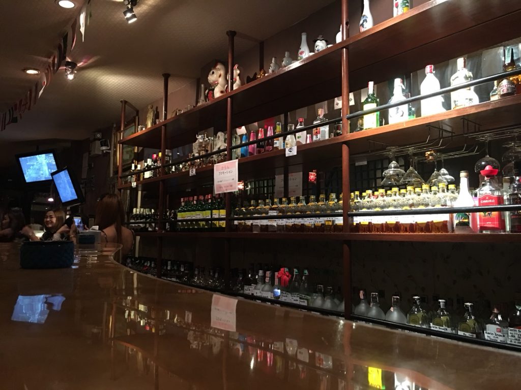 かりん,Karin,スナック,バー,日本式スナック,アソーク駅,スクンビット23,飲み放題