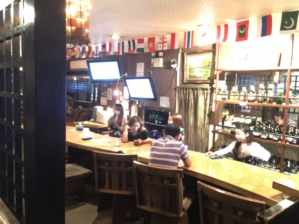 かりん,Karin,スナック,バー,日本式スナック,アソーク駅,スクンビット23,飲み放題