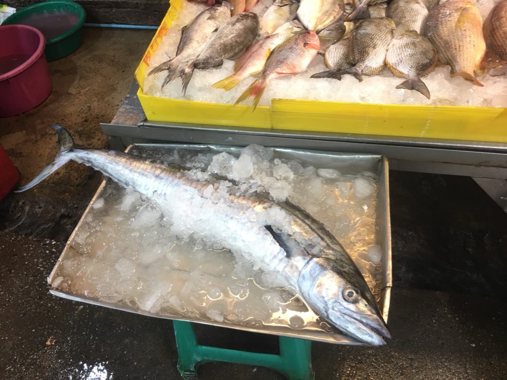 Naklua Fish Market,ランプ―マーケット,ナクルアマーケット,ローカル市場,タイ,パタヤ,魚,魚介類,マーケット,