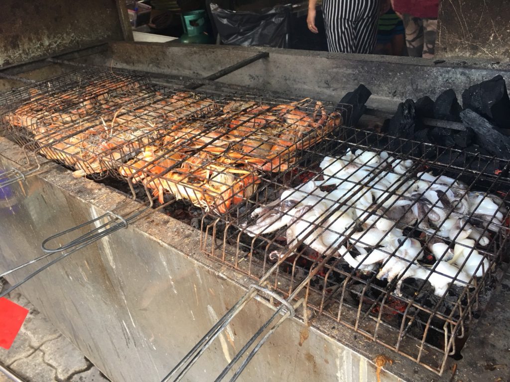 Naklua Fish Market,ランプ―マーケット,ナクルアマーケット,ローカル市場,タイ,パタヤ,魚,魚介類,マーケット,