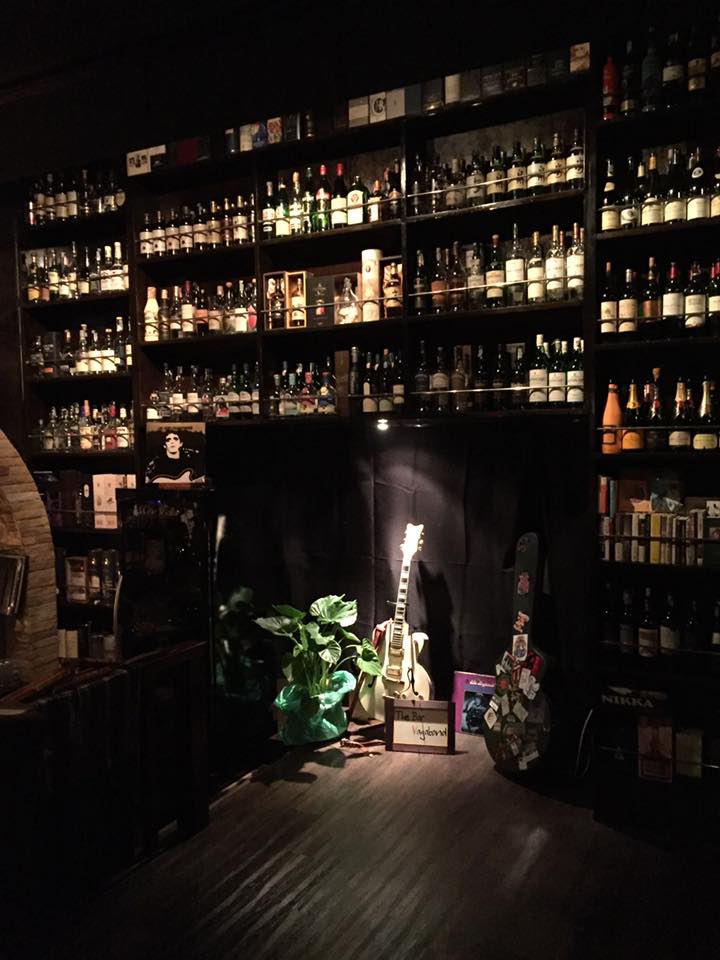 バー バカボンド(The Bar Vagabond)　エカマイエリア
