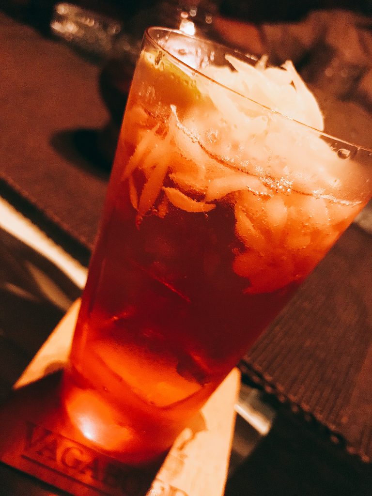 バー バカボンド(The Bar Vagabond)　エカマイエリア