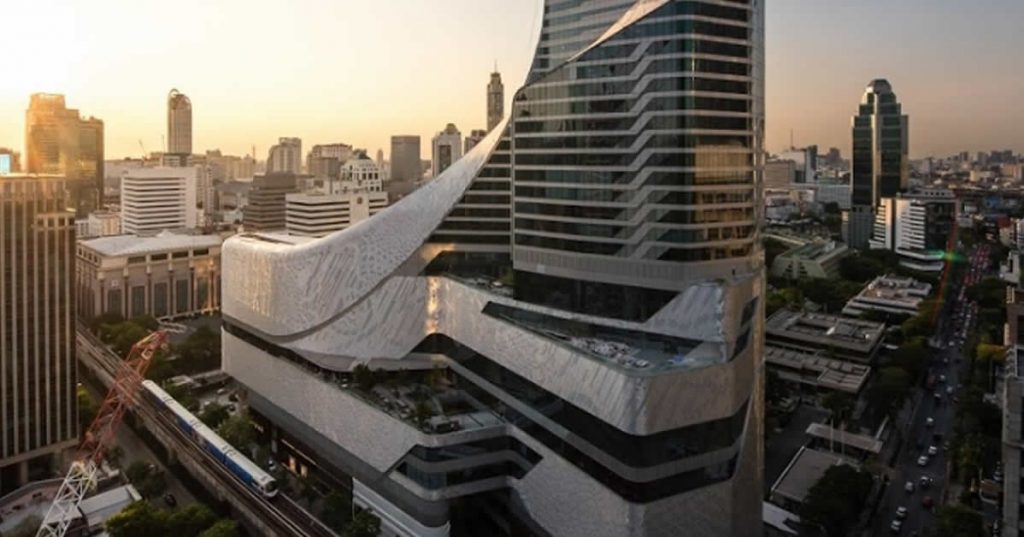 セントラルエンバシー,Central Embassy,เซ็นทรัล เอ็มบาสซี,行き方,タクシー,BTS,プルンチット,ショッピングモール,ショッピング
