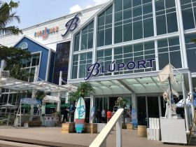 BLUPORT,Hua Hin,ブルーポート,ホアヒン,フアヒン,ショッピングモール,ナラヤ,コカレストラン,NaRaYa,観光,ビーチ